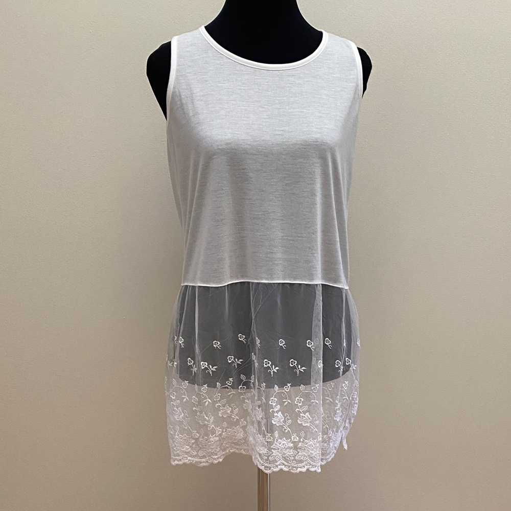 Elegant White Lace Trim Women's Top